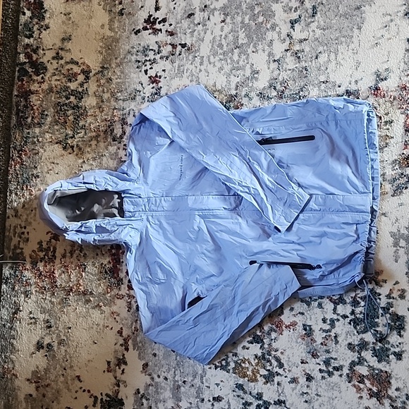 Vineyard vines light jacket - Picture 1 of 7